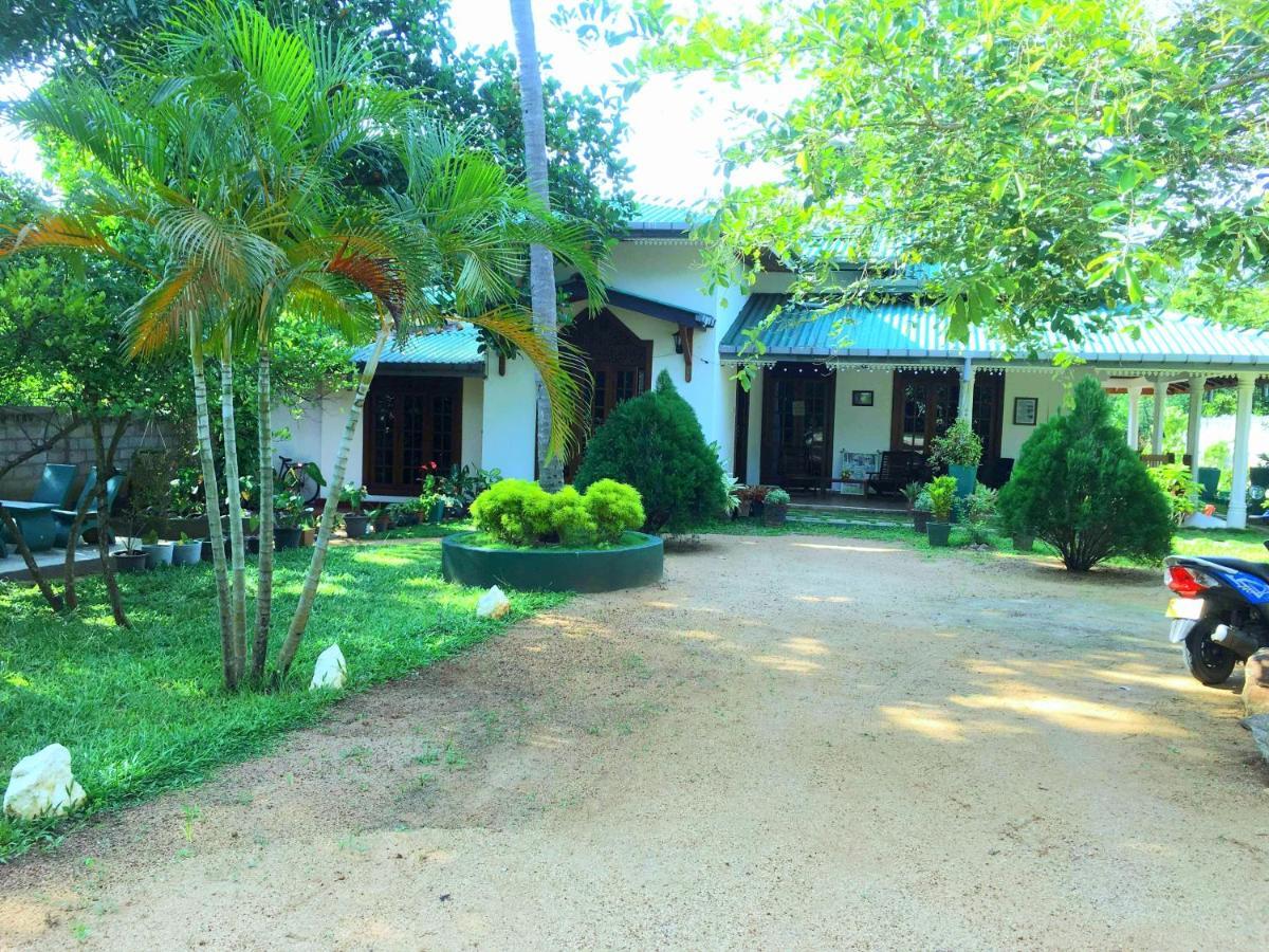 Tamarind Tamarind Resort, Tourist Board Approved ฮาบารานา ภายนอก รูปภาพ